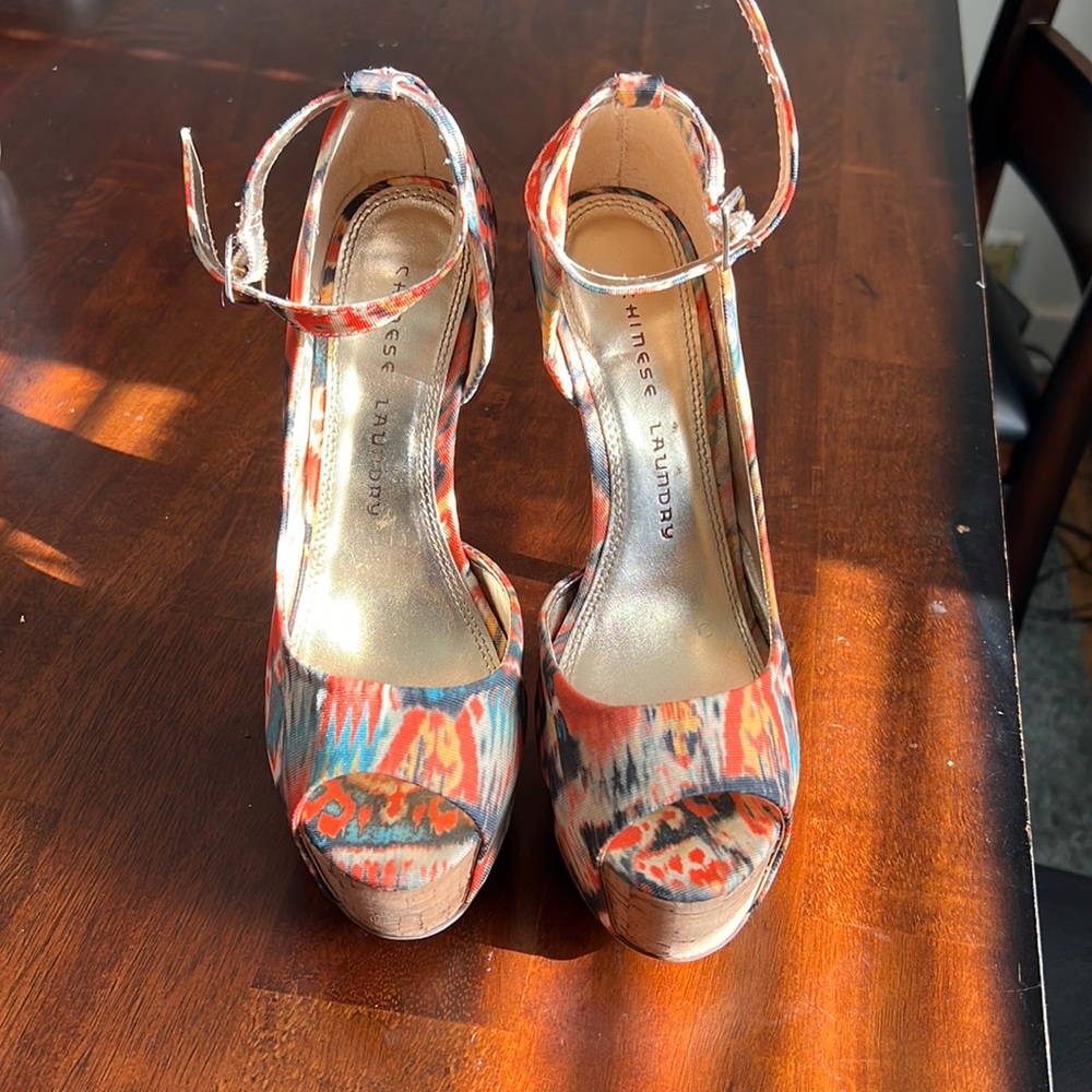 Open toe platform heels with strap